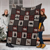 Maxcorners Rustic Hunting Cabin Fleece Blanket – Deer, Bear & Pine Tree - Cozy Gift for Hunters & Nature Lovers LM1611