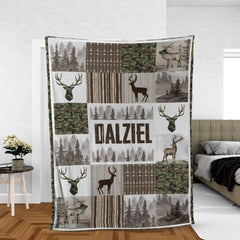 Maxcorners Personalized Rustic Camo Deer Blanket – Camo & Forest Patchwork Cabin Decor LM1611