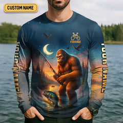 Maxcorners The Best Things In Life Are Wild And Free Funny Bigfoot Fishing SPF Shirt For Men, Gift For Fisherman