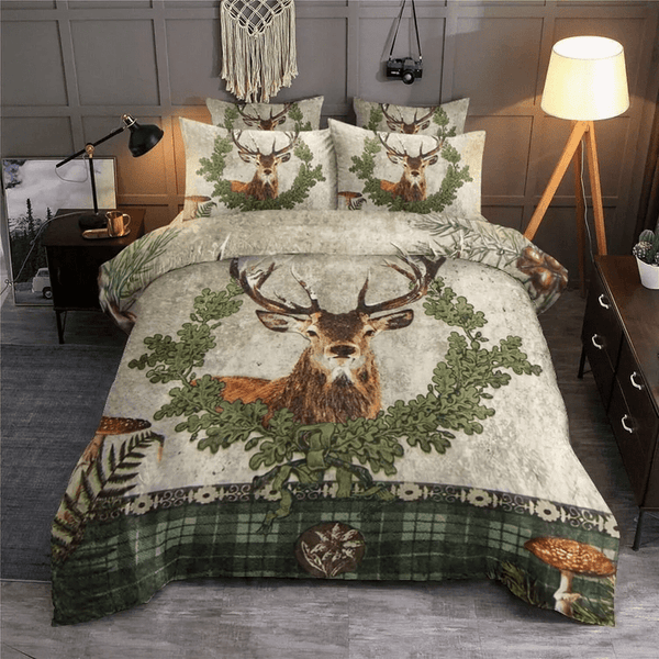 Maxcorners Deer Hunting All Over Printed Bedding Set