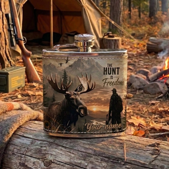 Maxcorners Hunting Moose and Hunter Mountain Wilderness Scene Personalized Name 3D Hip Flask