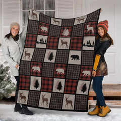 Maxcorners Rustic Hunting Cabin Fleece Blanket – Deer, Bear & Pine Tree - Cozy Gift for Hunters & Nature Lovers LM1611
