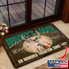 Maxcorners Personalized Hunter’s Lodge Deer Doormat – Custom Year, Rustic Cabin Welcome Mat for Hunters & Outdoor Decor LM1611