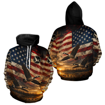 Maxcorners Goose Hunting Shirt American Flag Waterfowl Hunter Sunset Patriotic Hunting Gift  LM1508