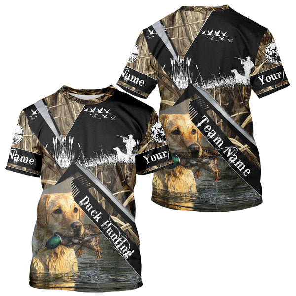 Maxcorners Duck Hunting Camo Shirt with Yellow Labrador Retriever for Duck Hunter - Best Duck Hunting Gift LM2608