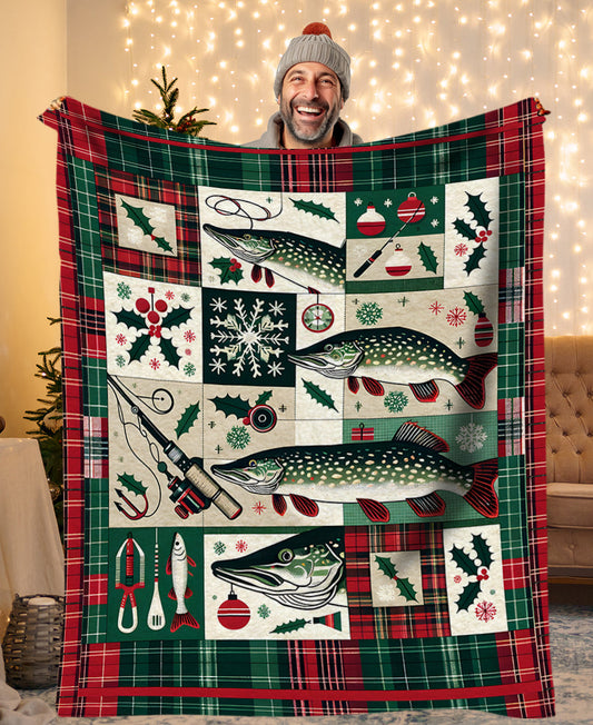 Maxcorners Christmas Pike Fishing Fleece Blanket, Pike Xmas Fishing Gifts For Fishing Lovers