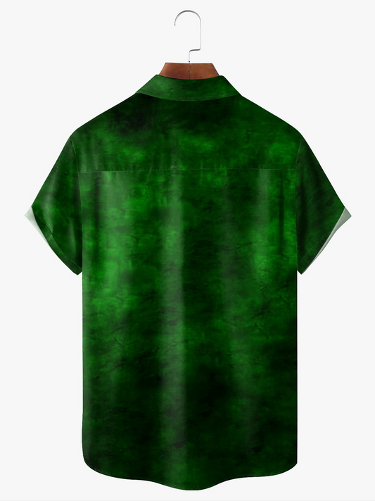 Maxcorners Green St. Patrick's Day Lucky Clover America Flag Print Hawaiian Golf Shirt, Tropical Vibe Men's Golf Shirt
